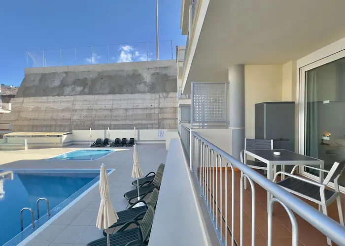 Apartament White Puerto de Santiago (Tenerife)